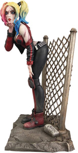 DC GALLERY DCEASED HARLEY QUINN PVC STATUE (C: 1-1-2)